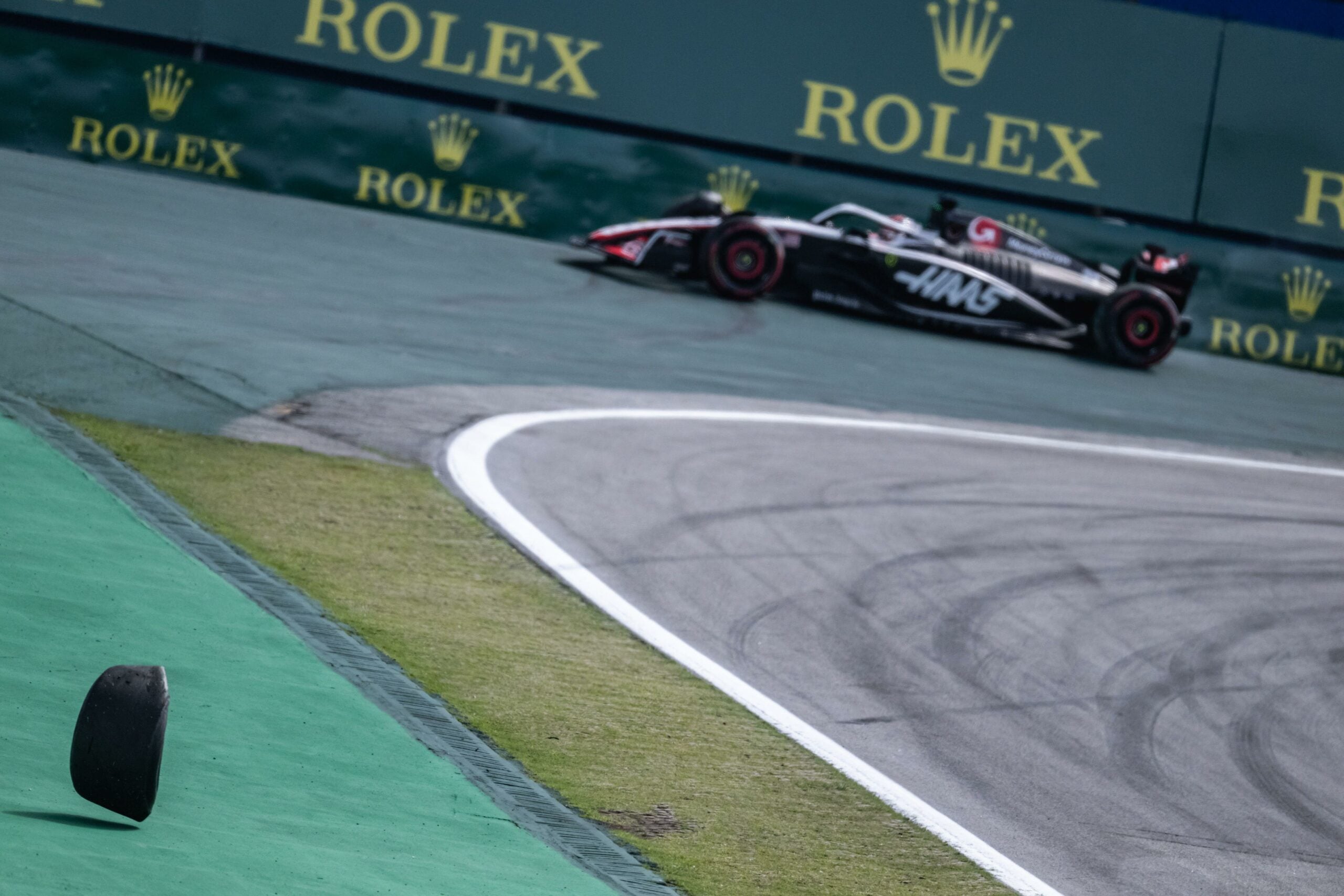 GP com carro de Fórmula 1