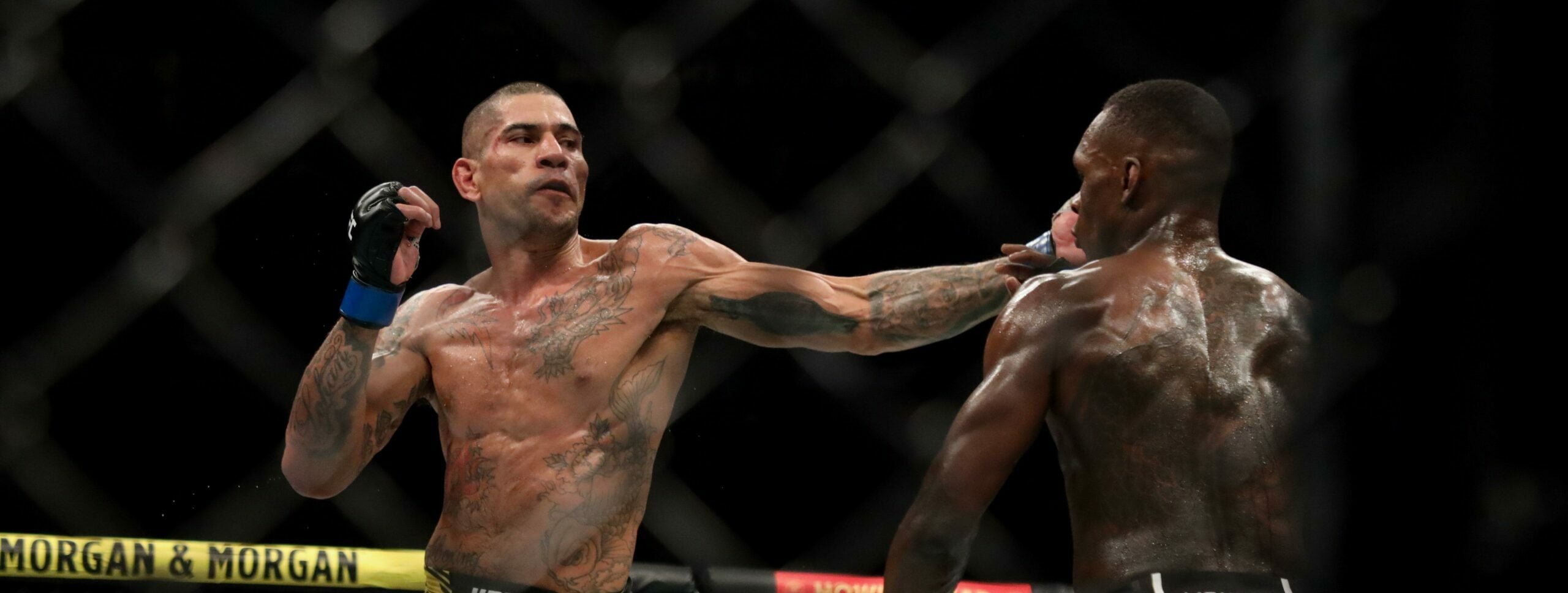 Alex Poatan em duelo contra Israel Adesanya (Crédito da foto: Vanessa Carvalho/Brasil Photo Press )