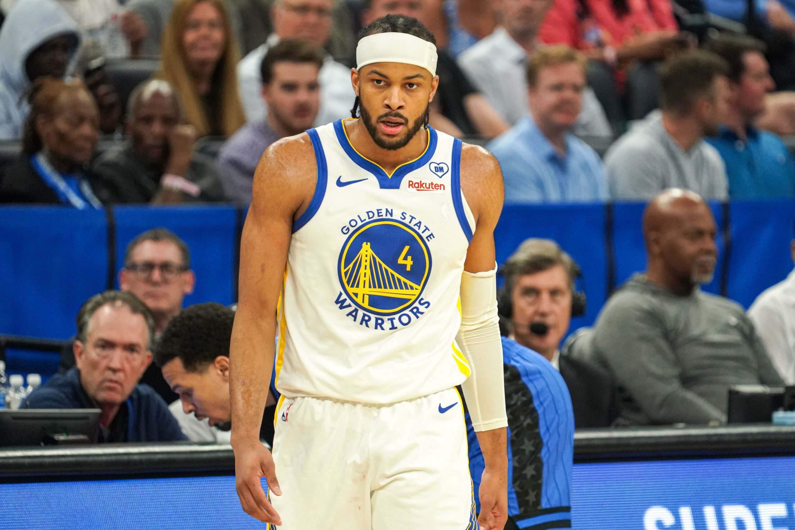 Moses Moody em quadra pelo Golden State Warriors