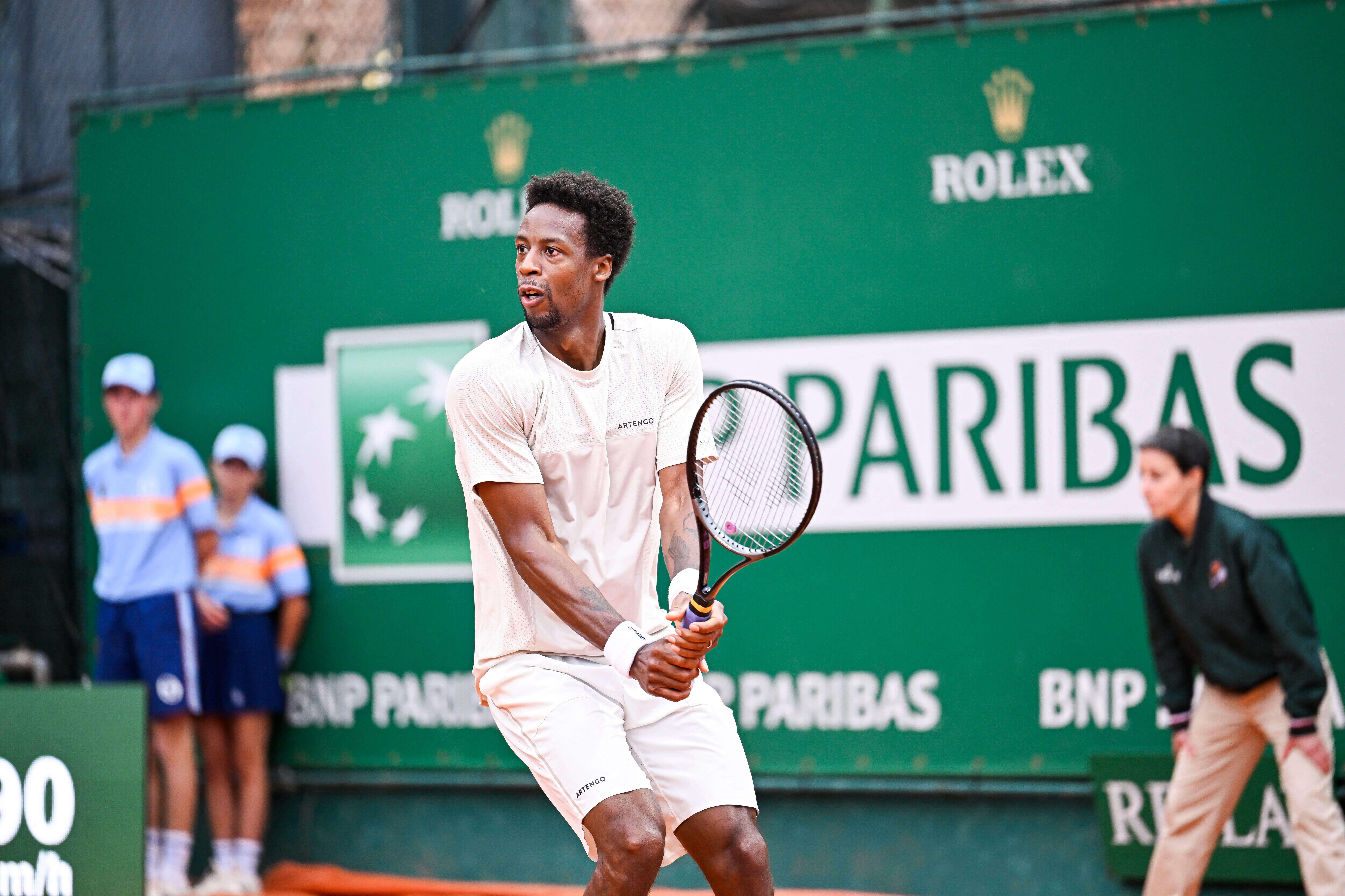 Gael Monfils durante o torneio de tênis Rolex Monte-Carlo ATP Masters 1000, em 9 de abril de 2024, no Monte Carlo Country Club, em Roquebrune Cap Martin, França, próximo a Mônaco.