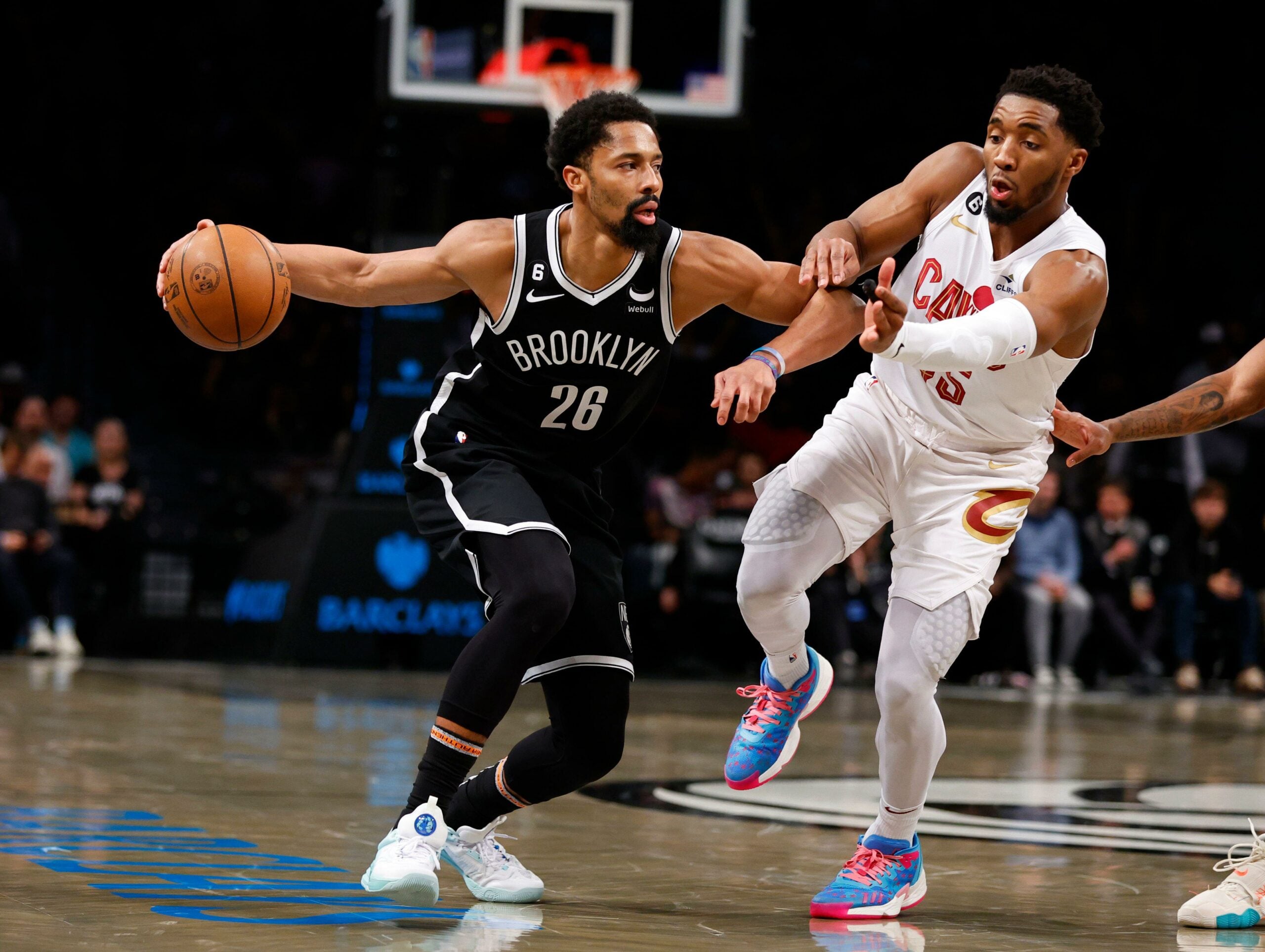 Spencer Dinwiddie e Donovan Mitchell