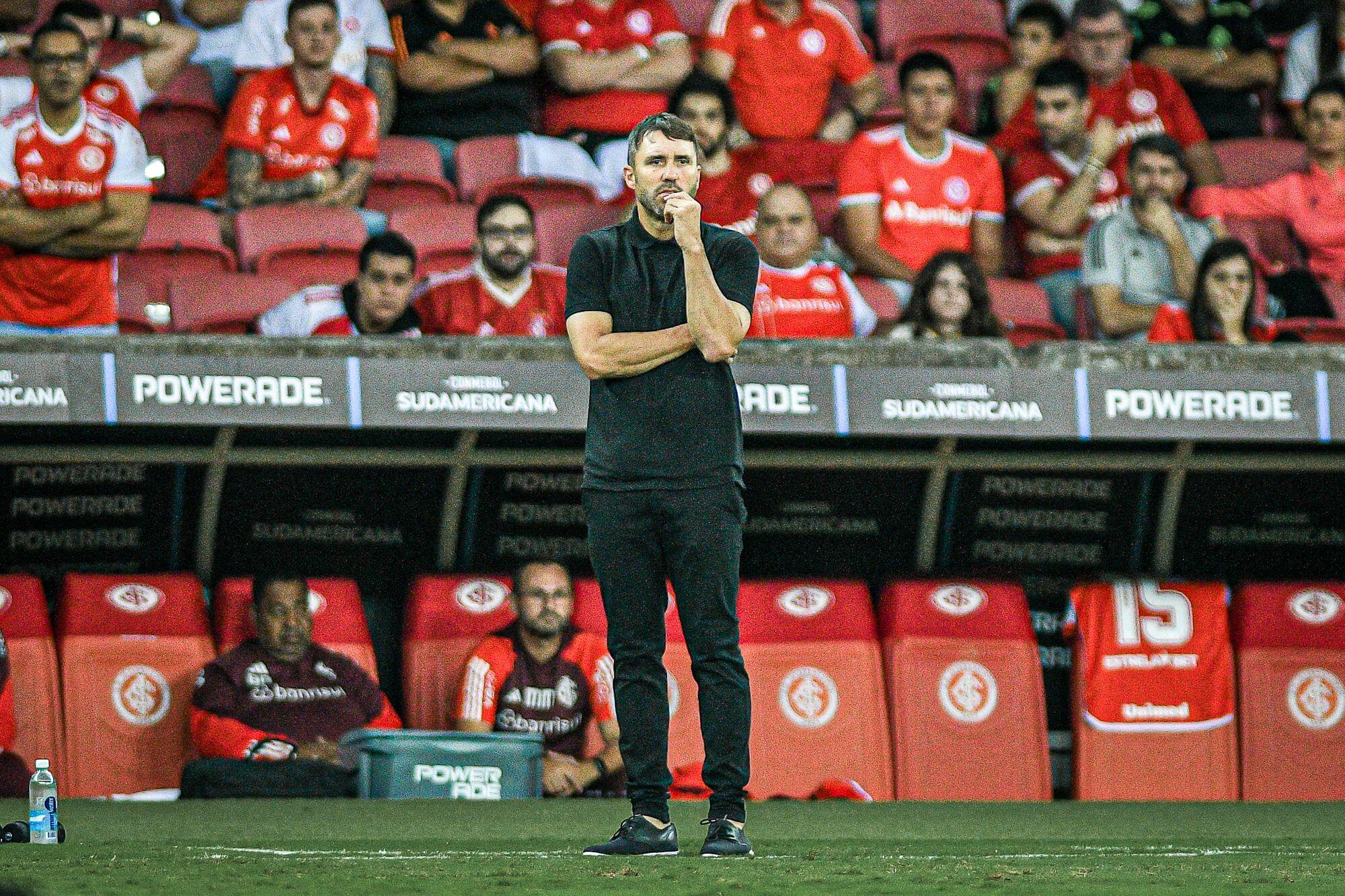 Treinador Eduardo Coudet