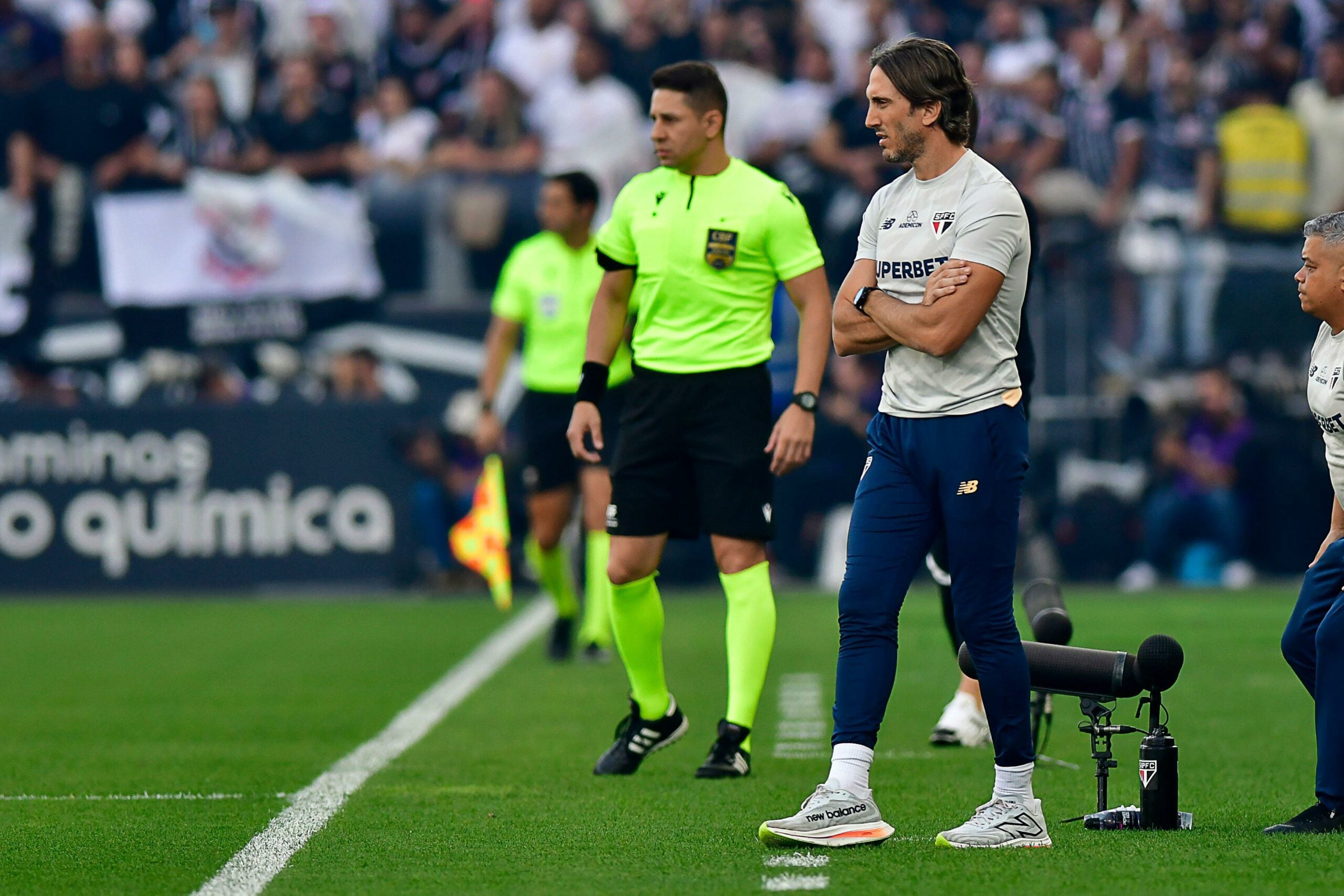 Luis Zubeldía, do São Paulo, durante a partida entre Corinthians e São Paulo