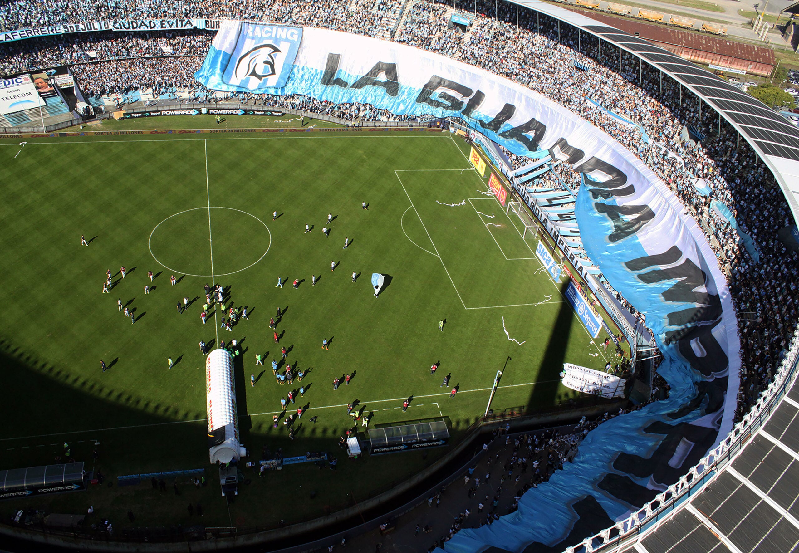 Jogadores do Racing Club em campo