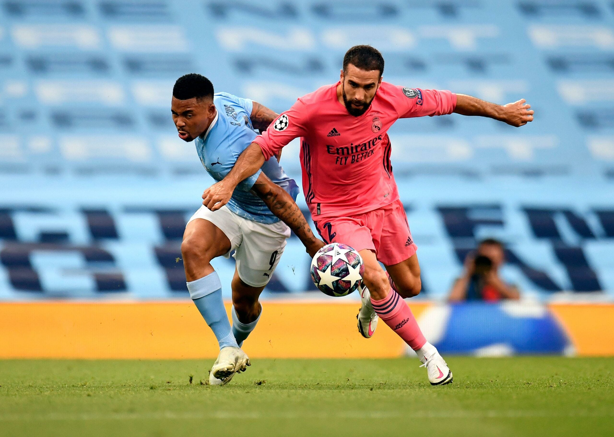Gabriel Jesus, do Manchester, e Dani Carvajal, do Real Madrid