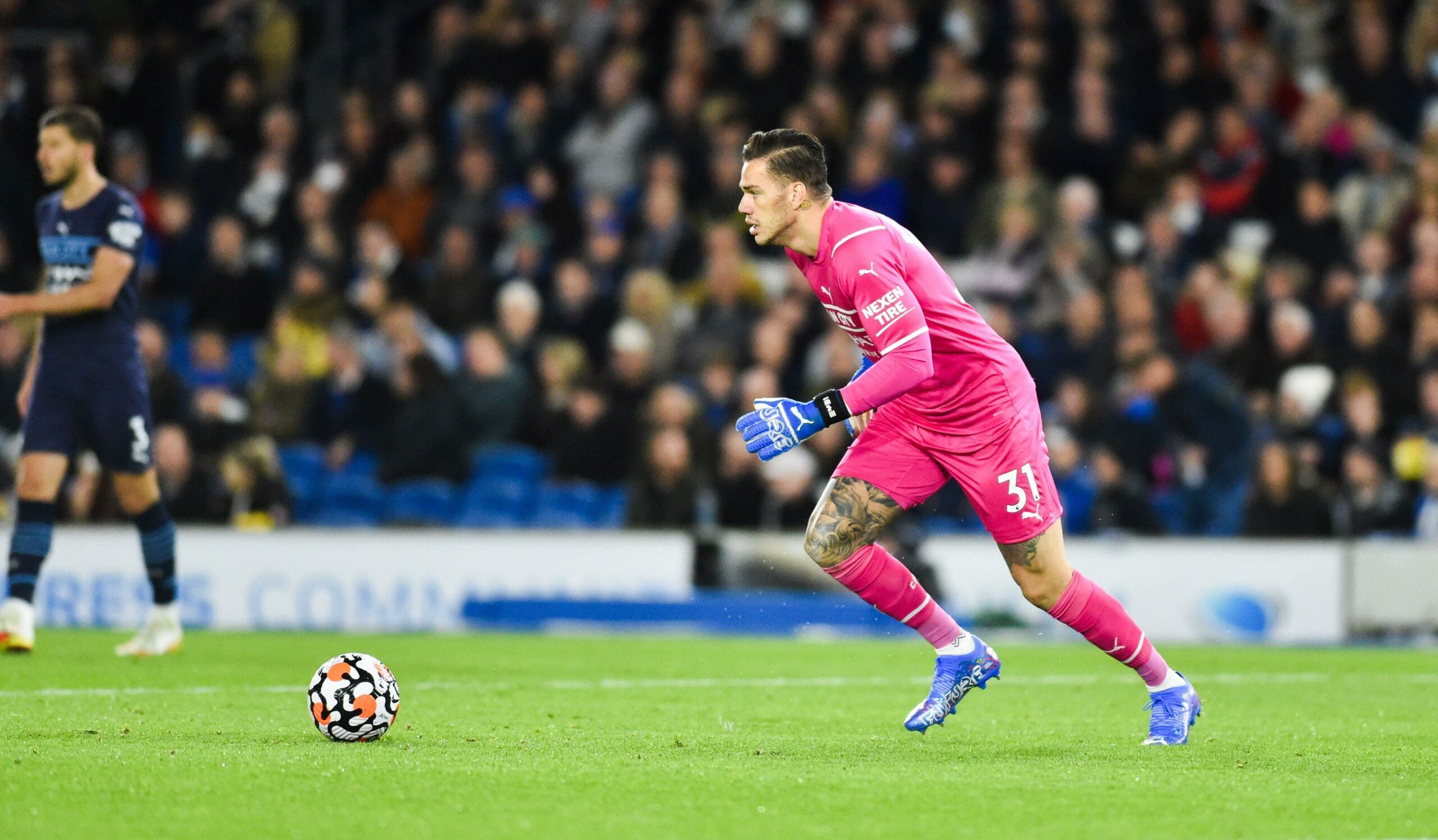 Goleiro Ederson