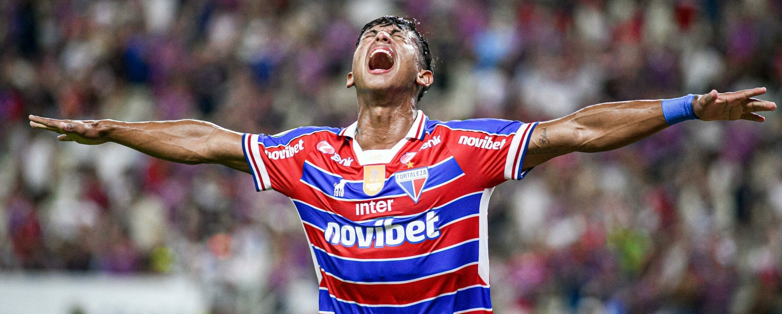 História da camisa do Fortaleza