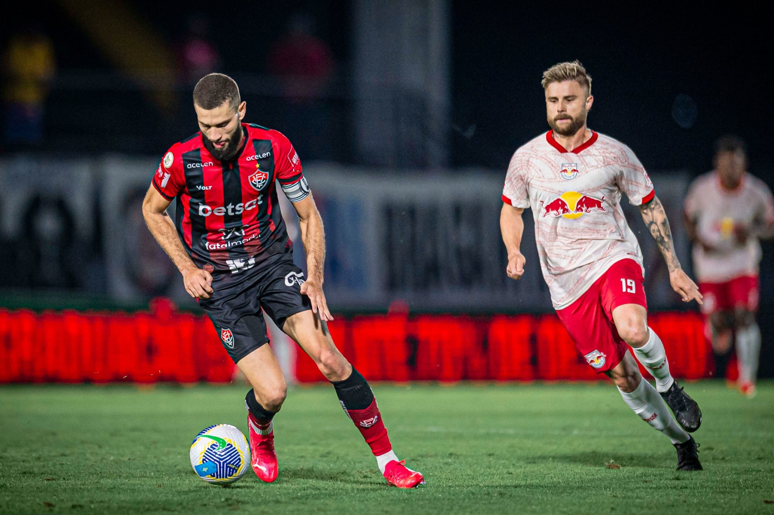 Palpites para Vitória X Bragantino