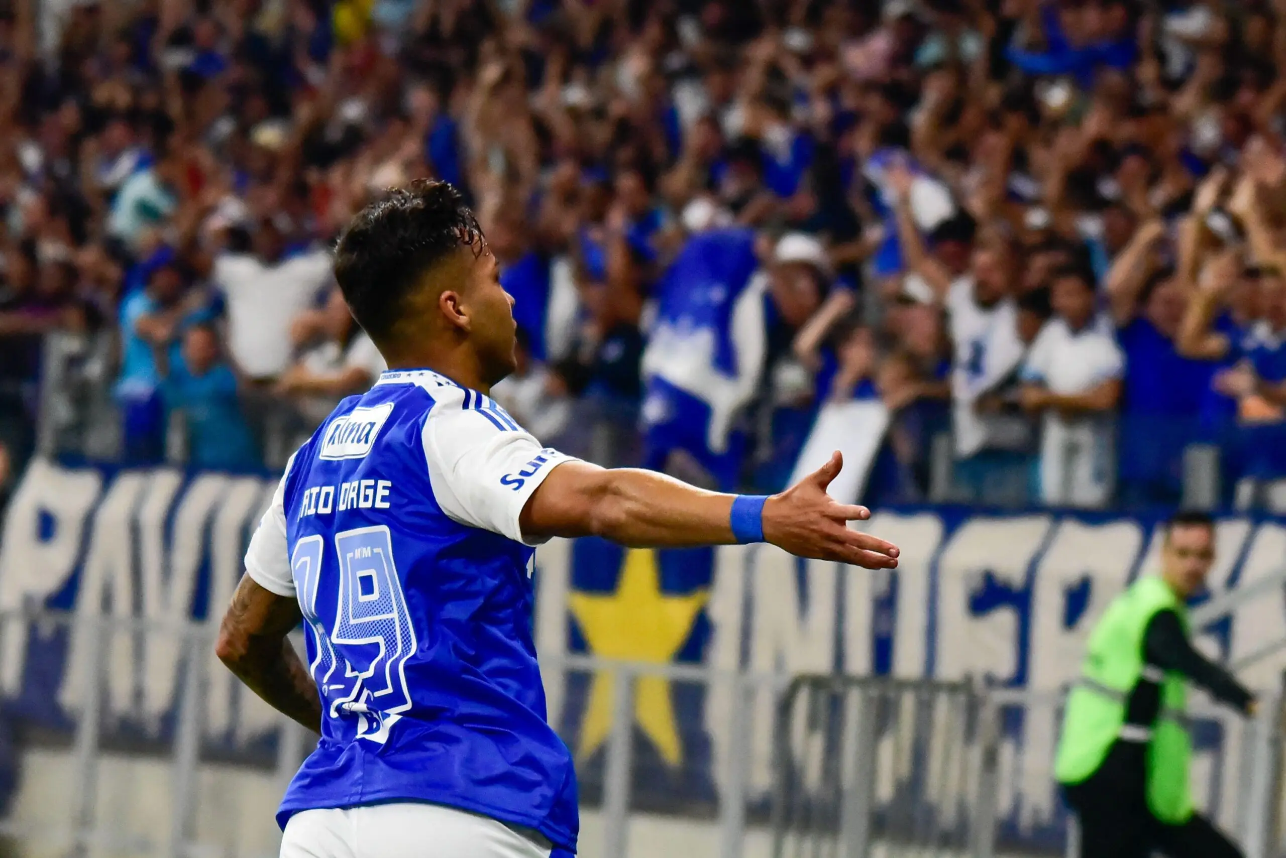 Cruzeiro x Coritiba: odds, palpites e onde assistir - Campeonato Brasileiro