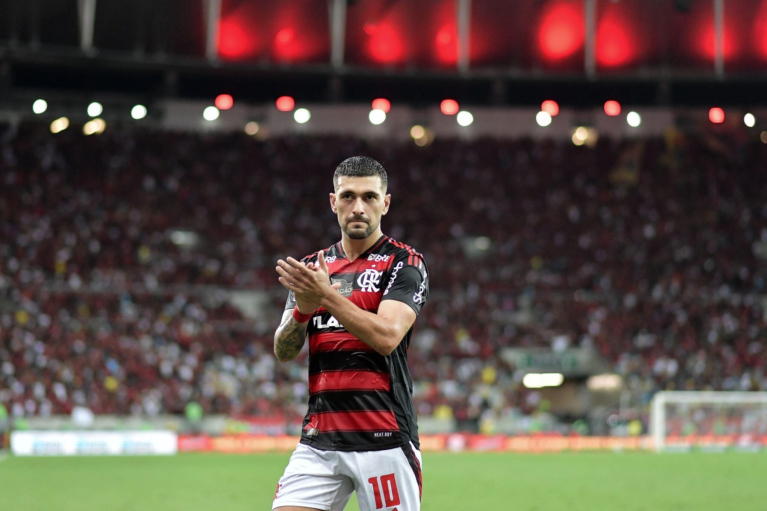 Top 10 de jogadores estrangeiros no futebol brasileiro