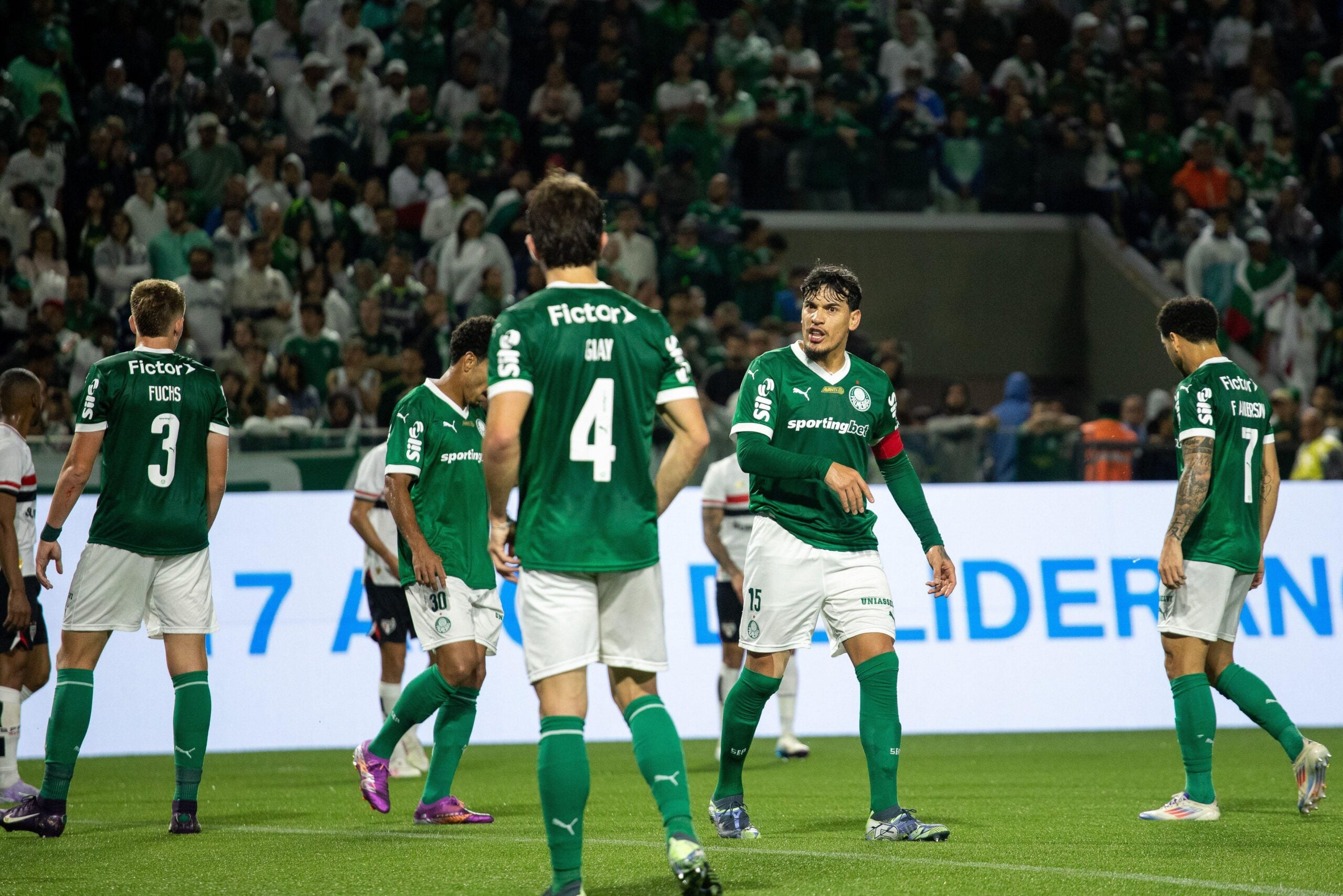 Palmeiras x Vitória: odds, palpites e onde assistir - Campeonato Brasileiro