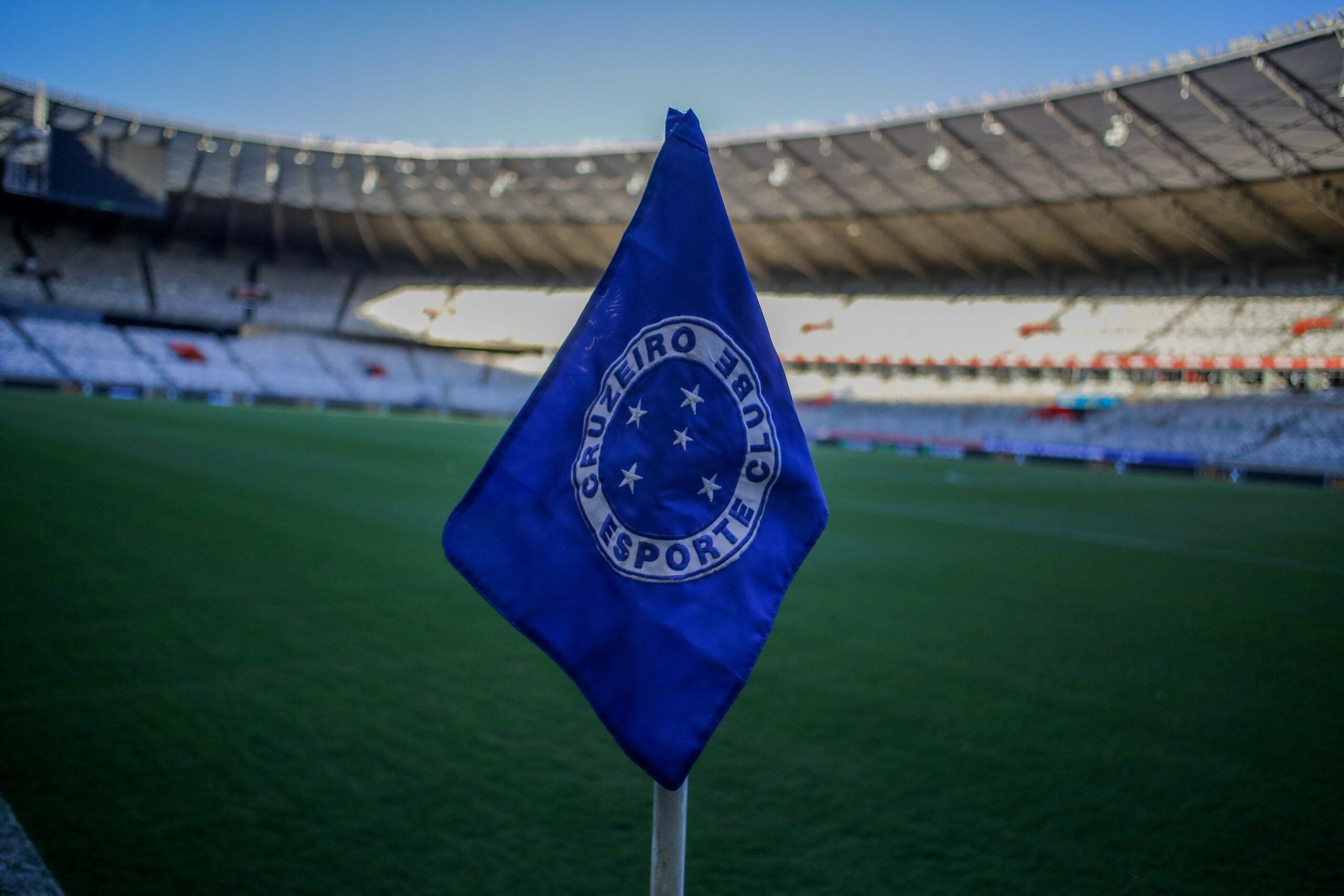 Suspenso, Lucas Villalba desfalca Cruzeiro no duelo contra o Vitória