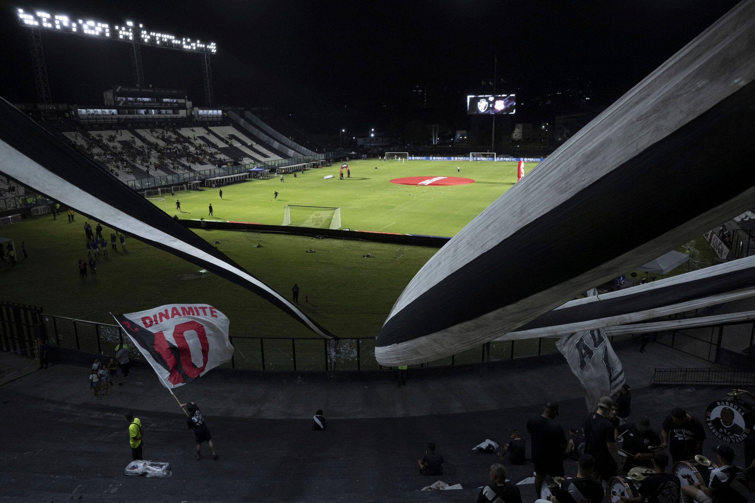 Vasco x Nova Iguaçu: odds, palpites e onde assistir - Campeonato Carioca