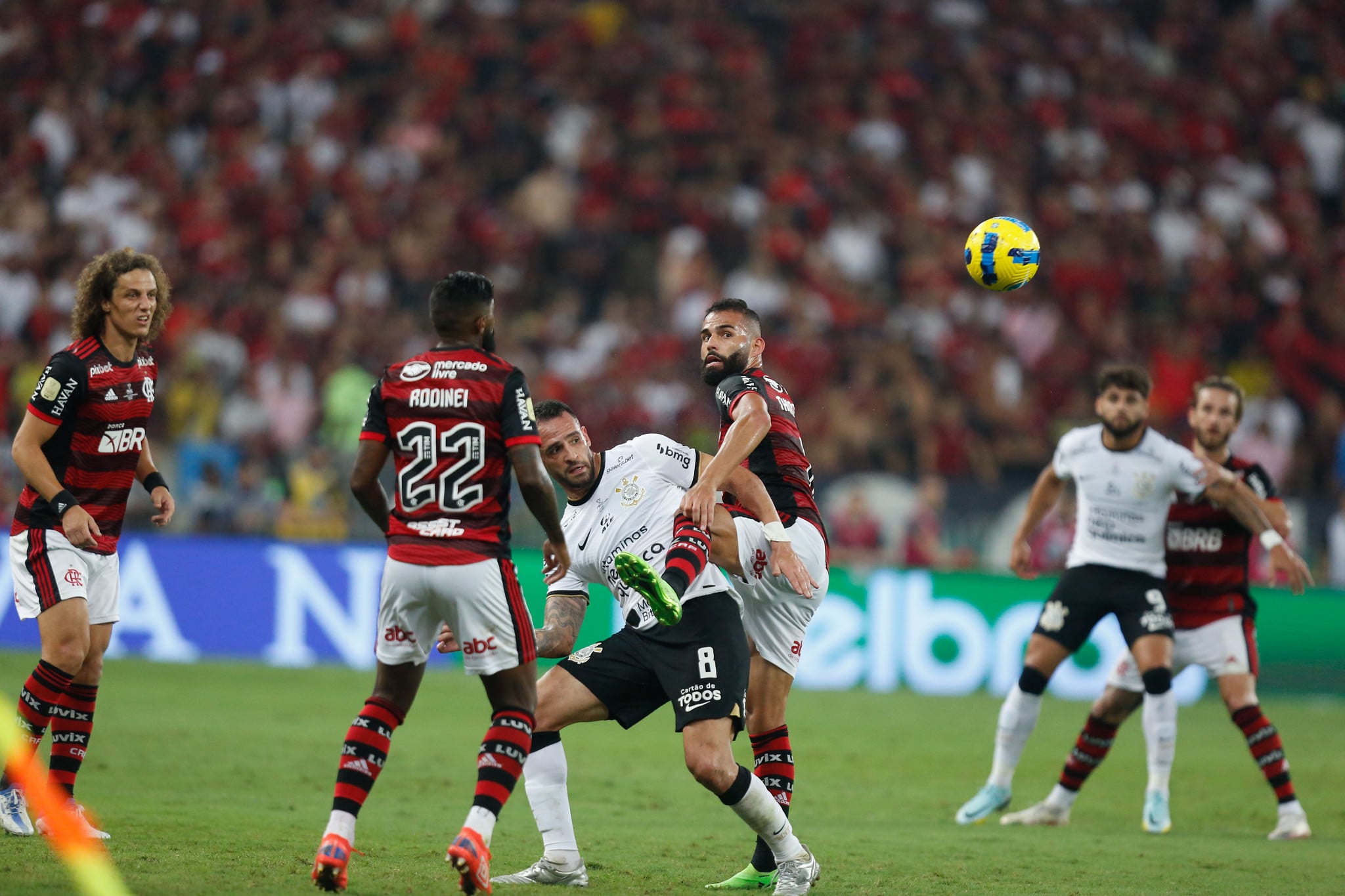 Flamengo x Corinthians quem venceu mais finais