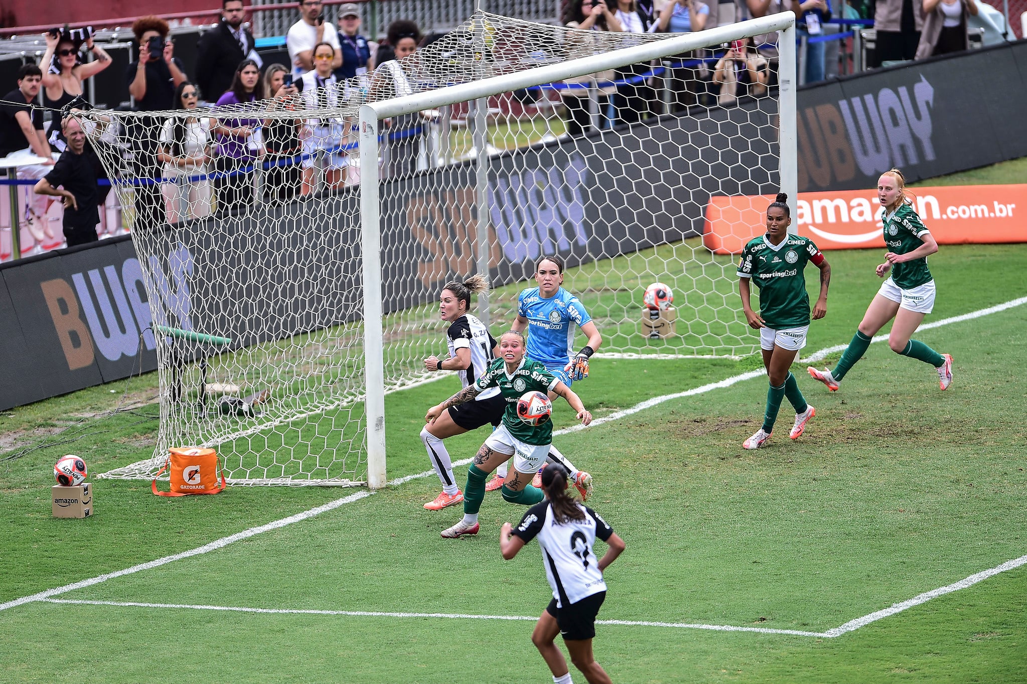 Bruno Vicari tem BIG ODD para dérbi feminino Palmeiras x Corinthians no Brasileiro