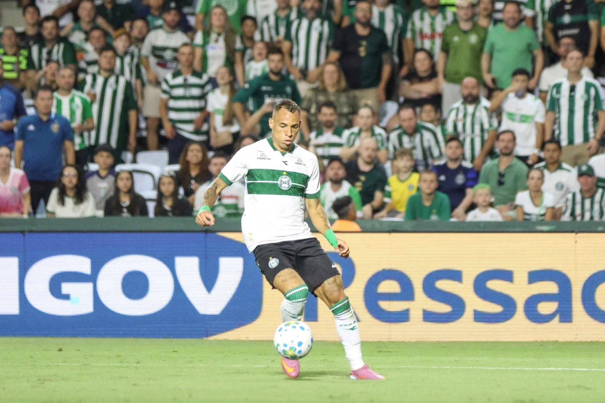 Coritiba x Bahia: odds e palpites do Campeonato Brasileiro