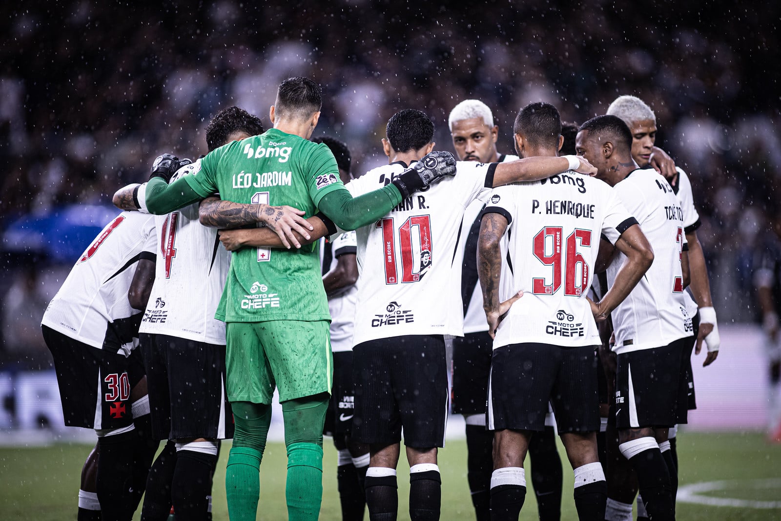 Vasco x Athletico-PR: odds e palpites do Campeonato Brasileiro