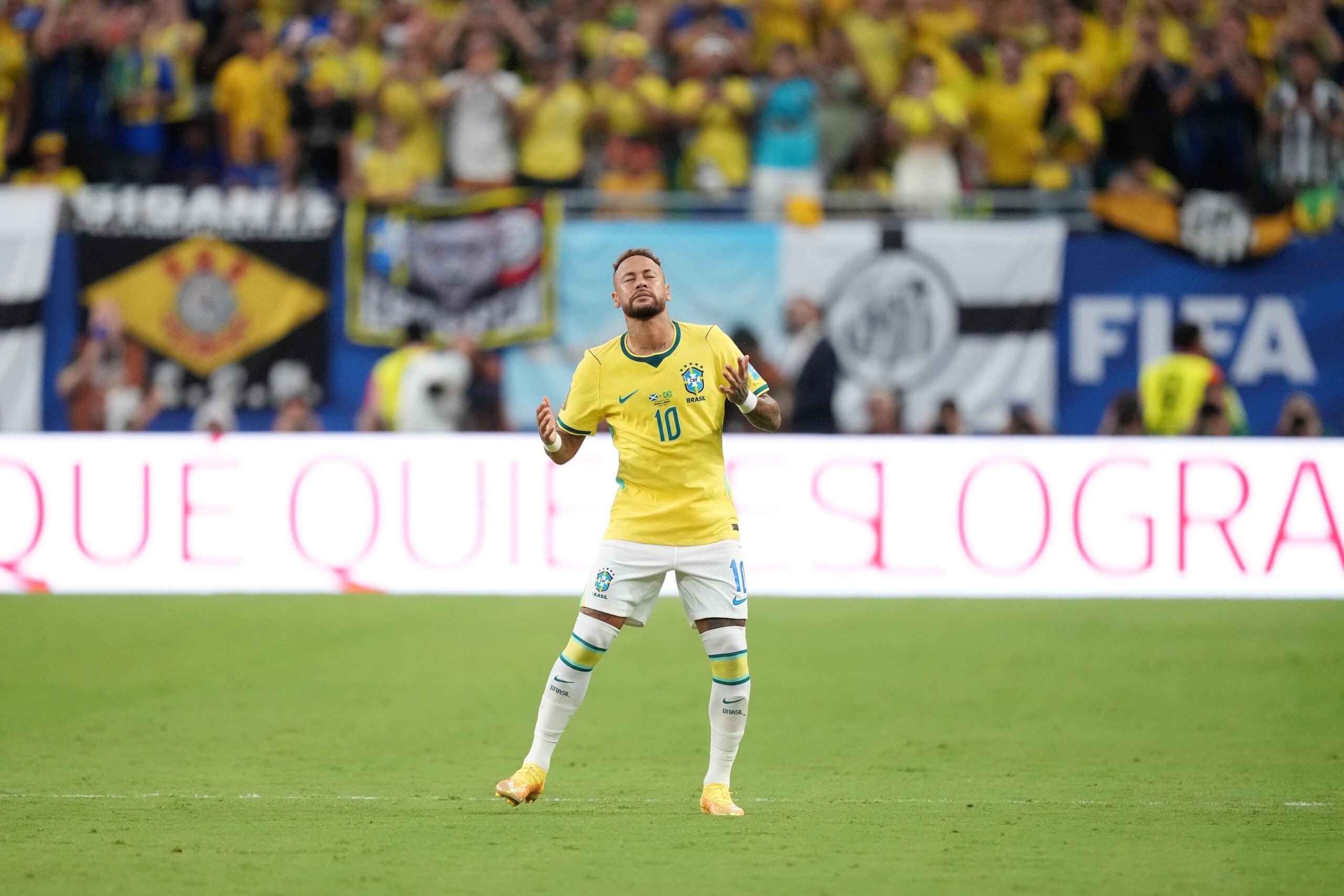 Escalação do Brasil contra o Japão