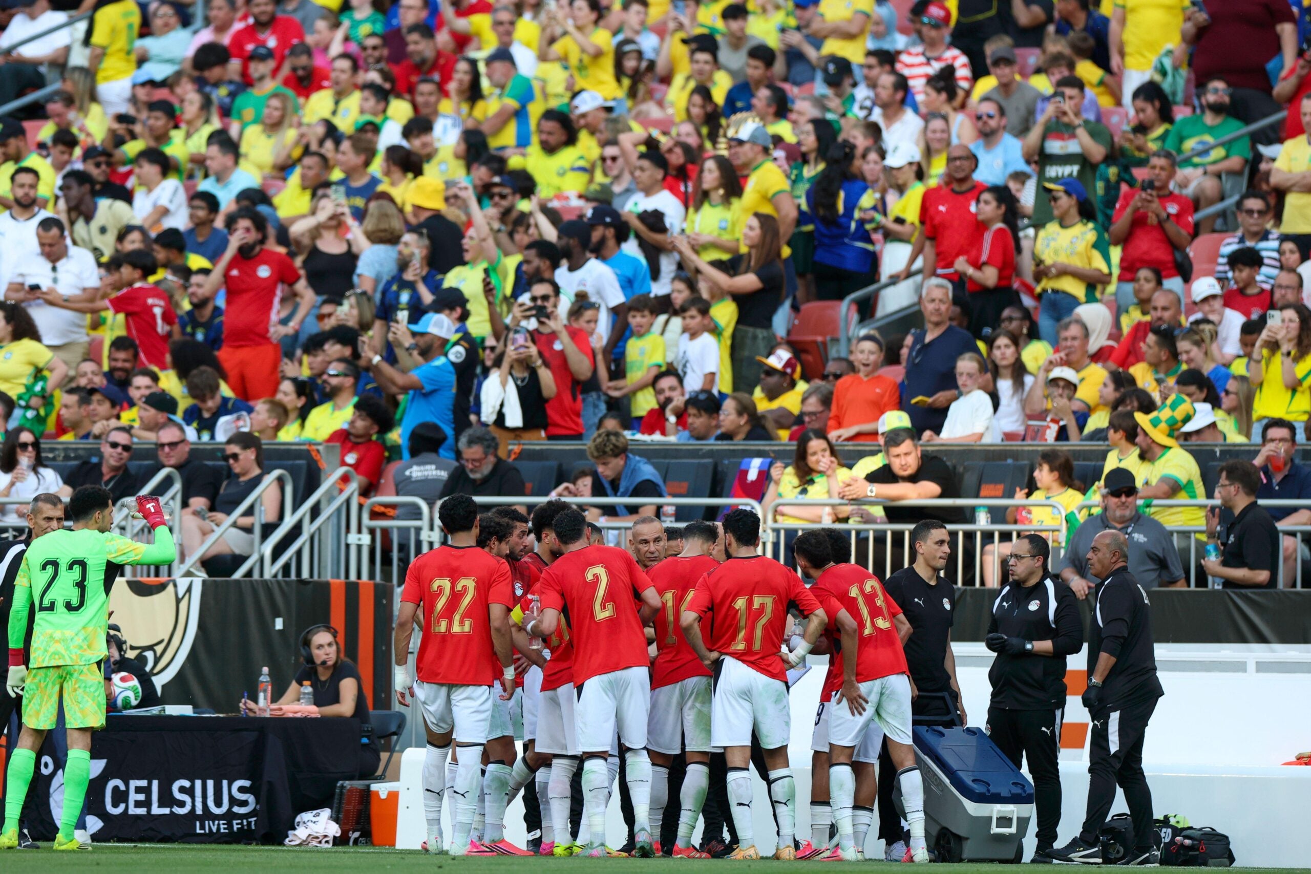 Pausa para hidratação na Copa: mais gols antes ou depois?