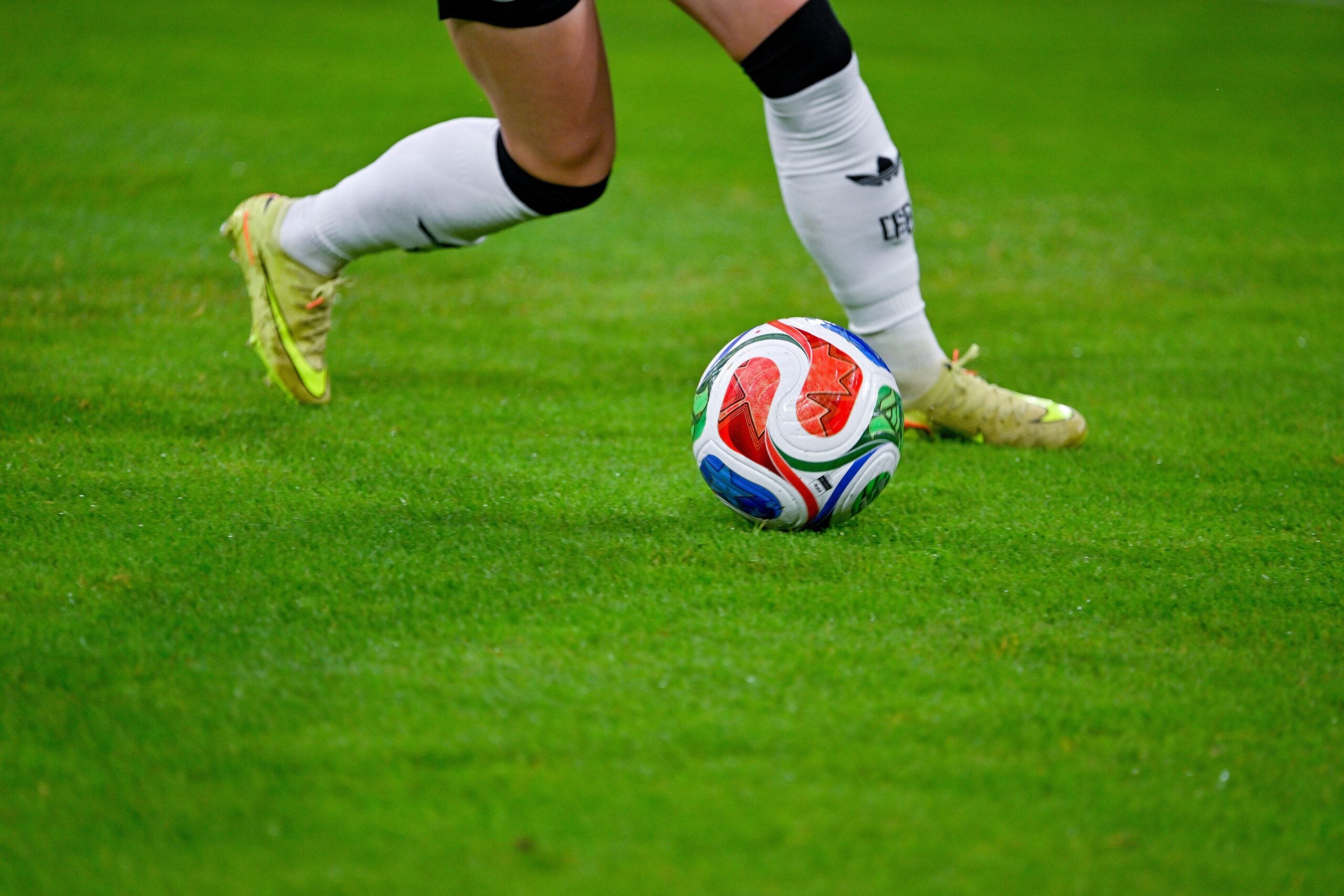 Trionda: a bola da Copa do Mundo 2026 e suas antecessoras