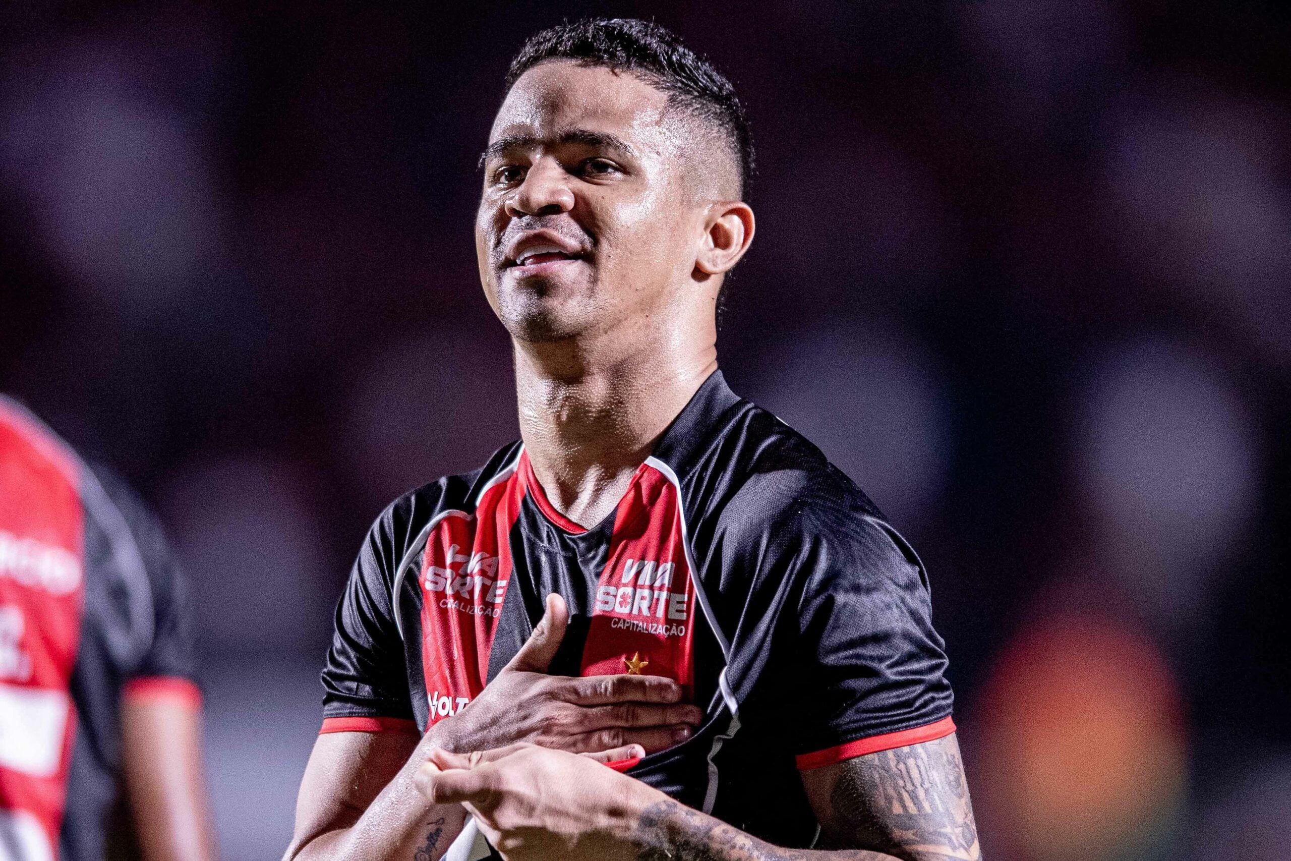 Vitória x Botafogo: palpites e odds do Brasileirão – 16/08